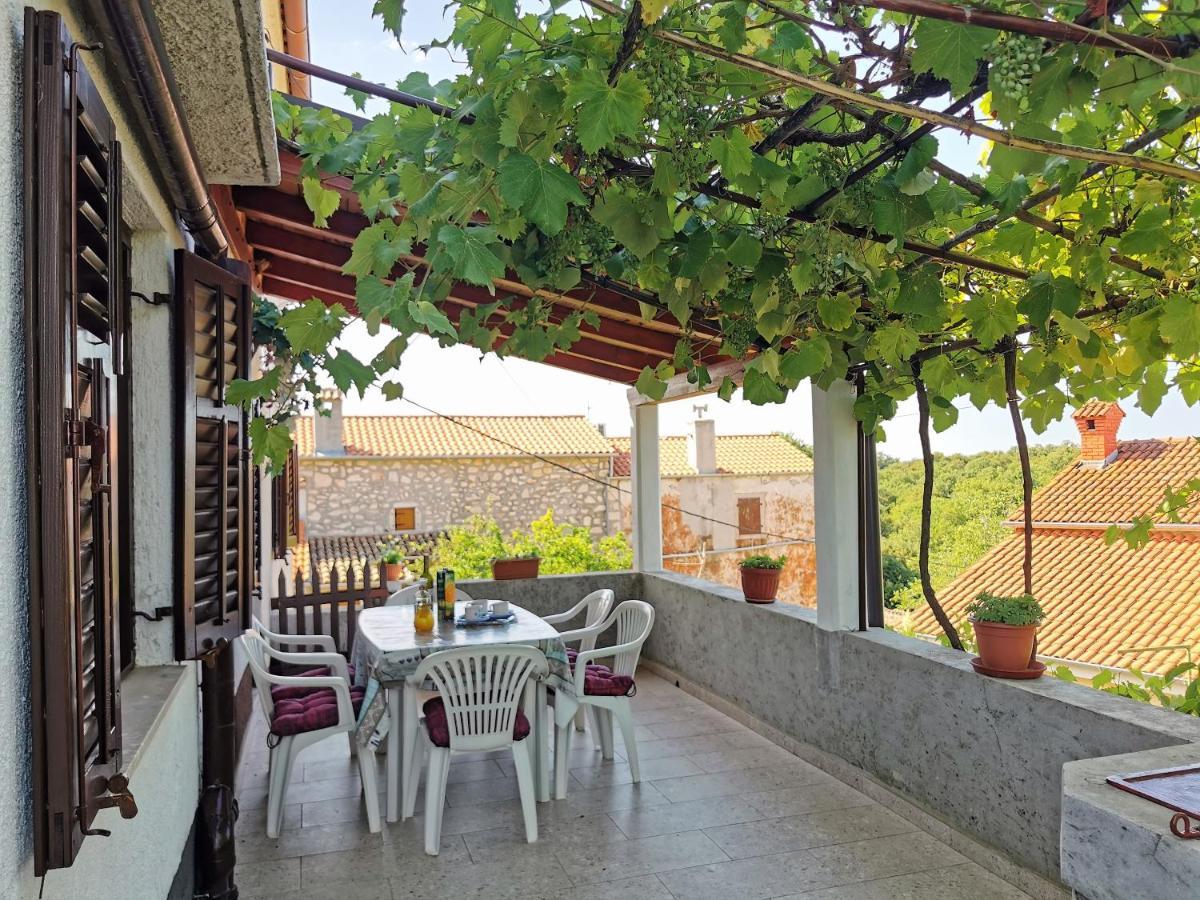 Apartment Dina Cres